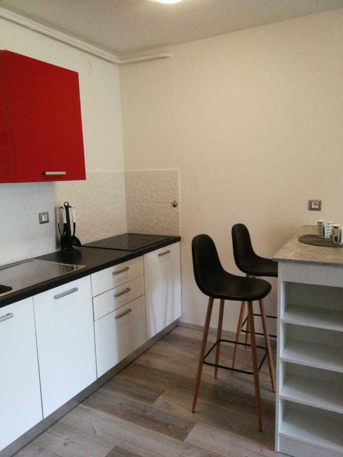 Apartman Ester Pula Exterior foto
